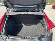 Volvo V40 2.0 D3 R-Design Lux Nav Hatchback 5dr Diesel Manual Euro 5 (s/s) (148 bhp)