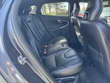 Volvo V40 2.0 D3 R-Design Lux Nav Hatchback 5dr Diesel Manual Euro 5 (s/s) (148 bhp)