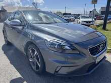Volvo V40 2.0 D3 R-Design Lux Nav Hatchback 5dr Diesel Manual Euro 5 (s/s) (148 bhp)