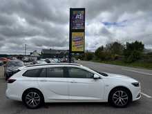 Vauxhall Insignia 1.6 Turbo D BlueInjection Design Sports Tourer 5dr Diesel Manual Euro 6 (s/s) (134 bhp)