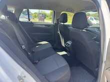 Vauxhall Insignia 1.6 Turbo D BlueInjection Design Sports Tourer 5dr Diesel Manual Euro 6 (s/s) (134 bhp)