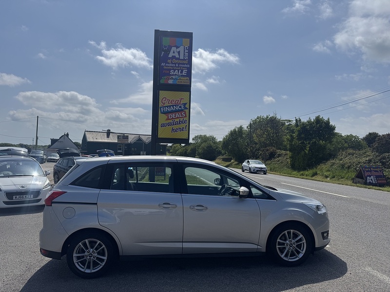 1.0T EcoBoost Zetec MPV 5dr Petrol Manual Euro 6 (s/s) (125 ps)