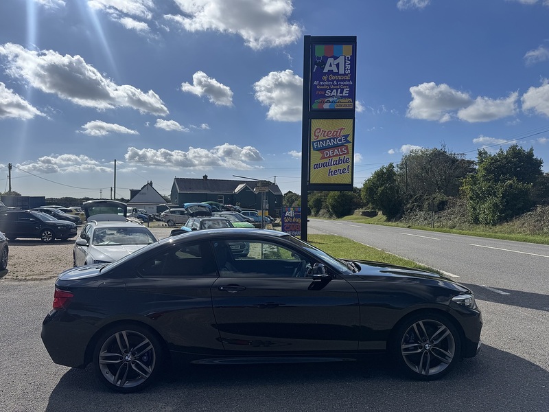 2.0 220d M Sport Coupe 2dr Diesel Auto Euro 6 (s/s) (190 ps)