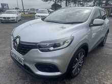 Renault Kadjar 1.3 TCe Iconic SUV 5dr Petrol Manual Euro 6 (s/s) (138 bhp)