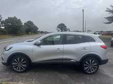 Renault Kadjar 1.3 TCe Iconic SUV 5dr Petrol Manual Euro 6 (s/s) (138 bhp)