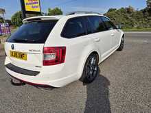 Skoda Octavia 2.0 TDI vRS Estate 5dr Diesel Manual Euro 6 (s/s) (SNav) (181 bhp)