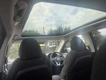 Nissan Qashqai 1.5 dCi N-Connecta SUV 5dr Diesel Manual Euro 6 (s/s) (108 bhp)