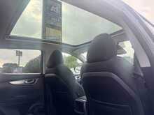 Nissan Qashqai 1.5 dCi N-Connecta SUV 5dr Diesel Manual Euro 6 (s/s) (108 bhp)