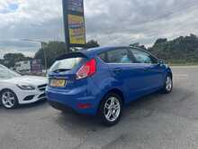 Ford Fiesta 1.6 Zetec Hatchback 5dr Petrol Powershift Euro 5 (104 bhp)