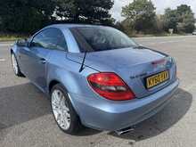 Mercedes-Benz 3.0 SLK300 Convertible 2dr Petrol G-Tronic Euro 5 (228 bhp)