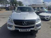 Mercedes-Benz M Class 2.1 ML250 BlueTEC SE SUV 5dr Diesel G-Tronic 4WD (s/s) (202 bhp)