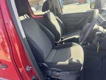 Volkswagen Caddy 2.0 TDi Maxi Combi Van 5dr Diesel Manual FWD (Window) (124 g/km, 101 bhp)