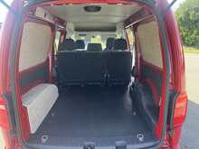 Volkswagen Caddy 2.0 TDi Maxi Combi Van 5dr Diesel Manual FWD (Window) (124 g/km, 101 bhp)