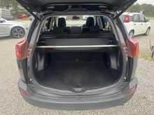 Toyota RAV4 2.0 D-4D Icon SUV 5dr Diesel Manual 2WD Euro 5 (s/s) (122 bhp)