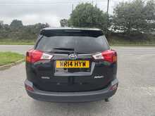 Toyota RAV4 2.0 D-4D Icon SUV 5dr Diesel Manual 2WD Euro 5 (s/s) (122 bhp)