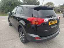 Toyota RAV4 2.0 D-4D Icon SUV 5dr Diesel Manual 2WD Euro 5 (s/s) (122 bhp)