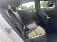 Mercedes-Benz A Class 1.5 A180d AMG Line Hatchback 5dr Diesel Manual Euro 6 (s/s) (109 bhp)