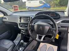 Peugeot 2008 1.6 e-HDi Allure SUV 5dr Diesel EGC Euro 5 (s/s) (91 bhp)