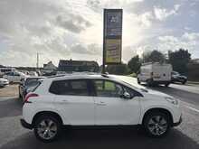 Peugeot 2008 1.6 e-HDi Allure SUV 5dr Diesel EGC Euro 5 (s/s) (91 bhp)