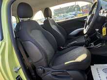 Vauxhall ADAM 1.2 16v JAM Hatchback 3dr Petrol Manual Euro 5 (69 bhp)