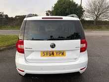 Skoda Yeti 2.0 TDI Black Edition SUV 5dr Diesel DSG 4WD Euro 5 (138 bhp)