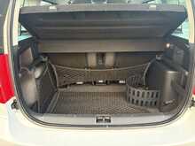 Skoda Yeti 2.0 TDI Black Edition SUV 5dr Diesel DSG 4WD Euro 5 (138 bhp)