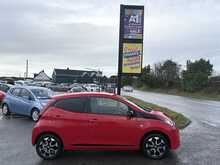 Toyota AYGO 1.0 VVT-i x-trend Hatchback 5dr Petrol Manual Euro 6 (70 bhp)