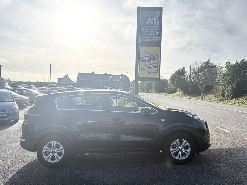 1.7 CRDi 1 SUV 5dr Diesel Manual Euro 6 (s/s) (114 bhp)