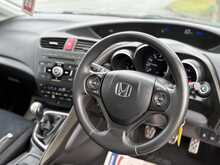 Honda Civic 1.8 i-VTEC ES Hatchback 5dr Petrol Manual Euro 5 (s/s) (140 bhp)