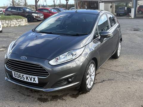 1.0T EcoBoost Titanium Hatchback 5dr Petrol Manual Euro 6 (s/s) (100 ps)