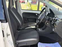 Volkswagen up! 1.0 BlueMotion Tech High up! Hatchback 5dr Petrol Manual Euro 5 (s/s) (74 bhp)