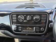 Volkswagen up! 1.0 BlueMotion Tech High up! Hatchback 5dr Petrol Manual Euro 5 (s/s) (74 bhp)
