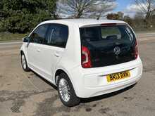 Volkswagen up! 1.0 BlueMotion Tech High up! Hatchback 5dr Petrol Manual Euro 5 (s/s) (74 bhp)
