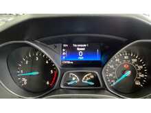 Ford Focus 1.6 TDCi Zetec Hatchback 5dr Diesel Manual Euro 5 (s/s) (113 bhp)