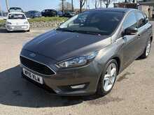 Ford Focus 1.6 TDCi Zetec Hatchback 5dr Diesel Manual Euro 5 (s/s) (113 bhp)