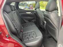 Nissan Qashqai 1.3 DIG-T N-Motion SUV 5dr Petrol Manual Euro 6 (s/s) (138 bhp)