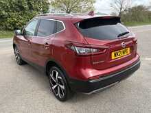 Nissan Qashqai 1.3 DIG-T N-Motion SUV 5dr Petrol Manual Euro 6 (s/s) (138 bhp)