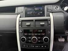 Land Rover Discovery Sport 2.0 TD4 HSE Black SUV 5dr Diesel Auto 4WD Euro 6 (s/s) (178 bhp)