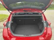 Toyota Auris 1.2 VVT-i Design Hatchback 5dr Petrol Manual Euro 6 (s/s) (114 bhp)