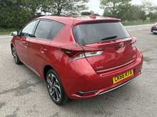 Toyota Auris 1.2 VVT-i Design Hatchback 5dr Petrol Manual Euro 6 (s/s) (114 bhp)