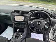 Volkswagen Tiguan 2.0 TDI SEL SUV 5dr Diesel DSG Euro 6 (s/s) (148 bhp)