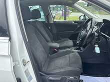 Volkswagen Tiguan 2.0 TDI SEL SUV 5dr Diesel DSG Euro 6 (s/s) (148 bhp)