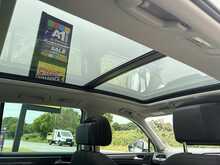 Volkswagen Tiguan 2.0 TDI SEL SUV 5dr Diesel DSG Euro 6 (s/s) (148 bhp)