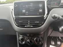 Peugeot 2008 1.2 PureTech Active SUV 5dr Petrol Manual Euro 6 (81 bhp)