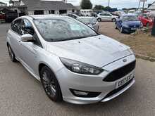 Ford Focus 1.5 TDCi ST-Line Hatchback 5dr Diesel Manual Euro 6 (s/s) (118 bhp)