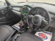 MINI Hatch 1.5 Cooper Hatchback 5dr Petrol Manual Euro 6 (s/s) (134 bhp)