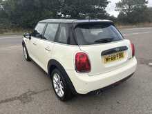 MINI Hatch 1.5 Cooper Hatchback 5dr Petrol Manual Euro 6 (s/s) (134 bhp)