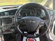 Kia Ceed 1.6 CRDi EcoDynamics 4 Hatchback 5dr Diesel Manual Euro 5 (s/s) (126 bhp)