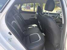 Kia Ceed 1.6 CRDi EcoDynamics 4 Hatchback 5dr Diesel Manual Euro 5 (s/s) (126 bhp)