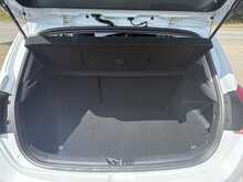 Kia Ceed 1.6 CRDi EcoDynamics 4 Hatchback 5dr Diesel Manual Euro 5 (s/s) (126 bhp)